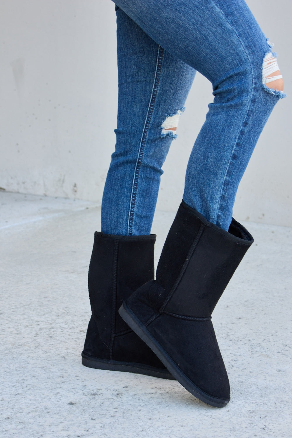 Forever Link Thermal Lined Flat Boots
