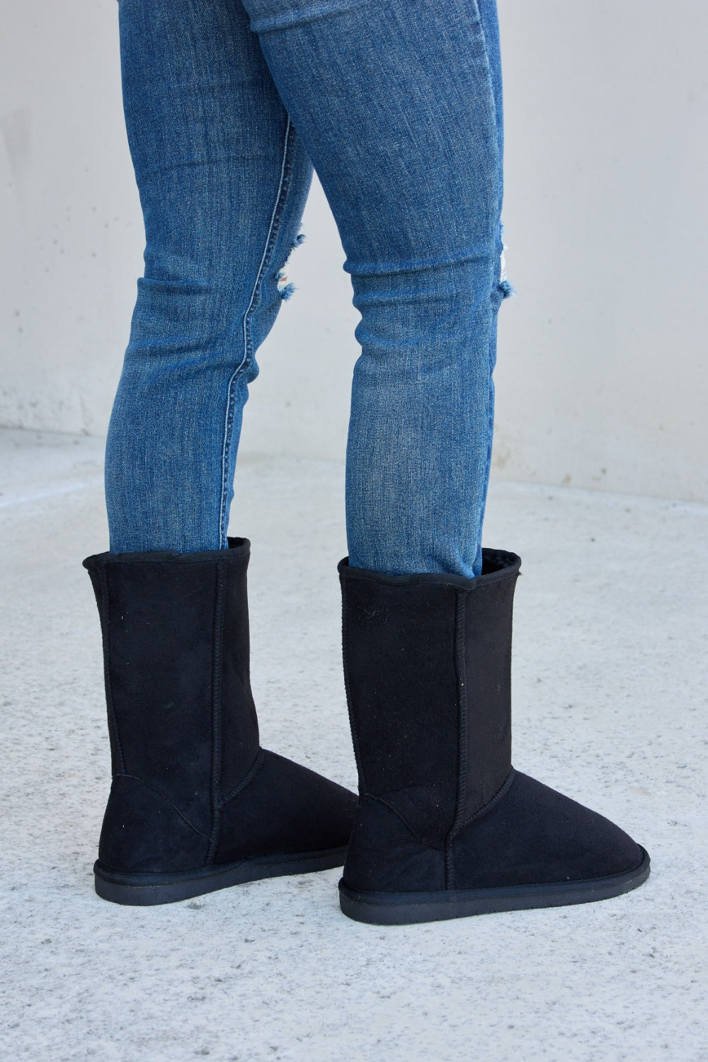 Forever Link Thermal Lined Flat Boots
